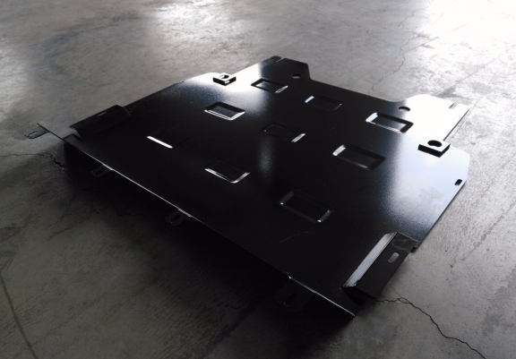 Acél motor, kapcsolószekrény, hűtő védőlemez Toyota C-HR