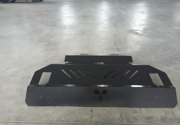 Acél motor, hűtő védőlemez Mitsubishi Pajero 3 (V60, V70)