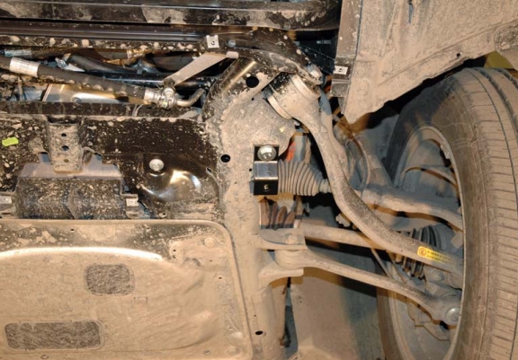 Acél hűtő, első lökhárító védőlemez BMW X3