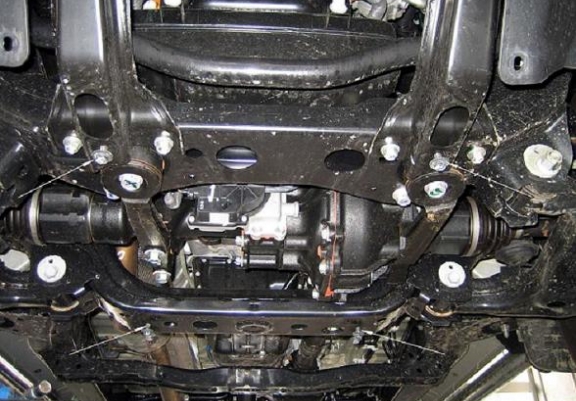 Acél motor, hűtő védőlemez Toyota Hilux