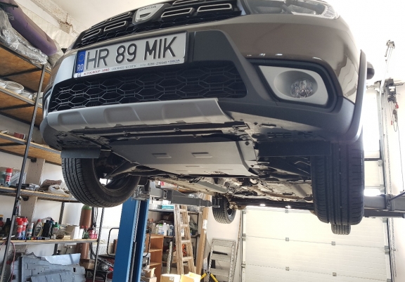 Acél motor, kapcsolószekrény védőlemez Dacia Dokker