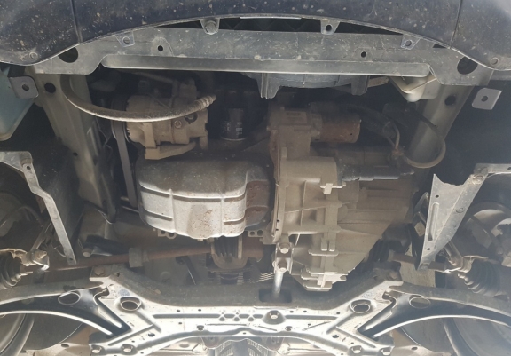 Acél motor, kapcsolószekrény védőlemez Smart ForFour