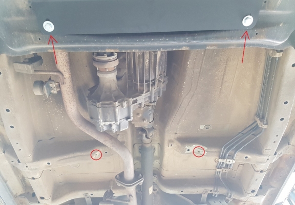 Acél kapcsolószekrény, osztómű védőlemez Suzuki Grand Vitara 2