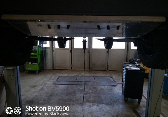 Alumínium motor, sebességváltó, hűtő, első lökhárító védőlemez Volkswagen Transporter T6.1