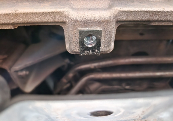 Acél motor hűtő, első lökhárító védőlemez Mercedes GLC Coupe X253