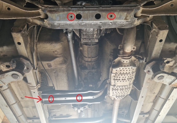 Acél kapcsolószekrény védőlemez Suzuki X90 2.0