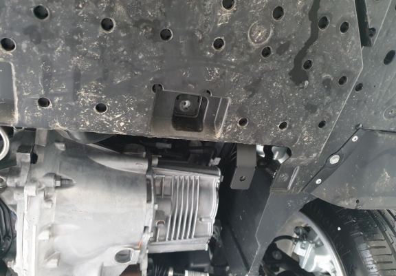 Acél motor, kapcsolószekrény, hűtő védőlemez Opel Mokka