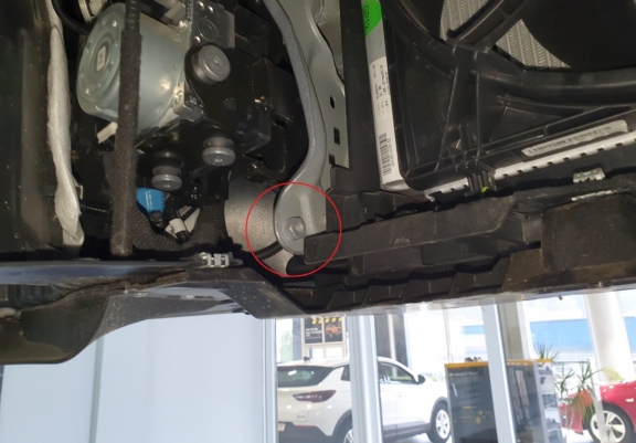 Acél motor, kapcsolószekrény, hűtő védőlemez Opel Mokka