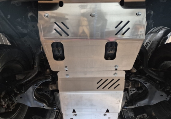 Motor, karter- védő Alumíniumlemez Toyota Land Cruiser 150