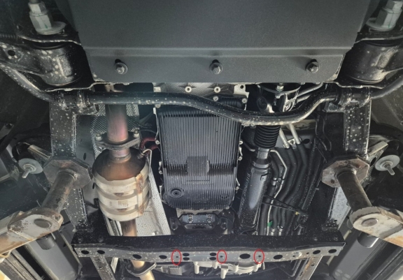 Acél kapcsolószekrény védőlemez Baic Beijing BJ60