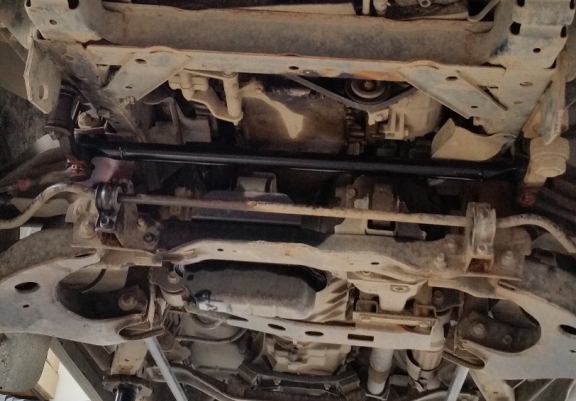 Acél motor, hűtő védőlemez Nissan Navara D22