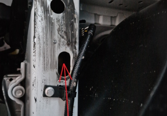 Alumínium motor, kapcsolószekrény, hűtő védőlemez Ford Transit Custom