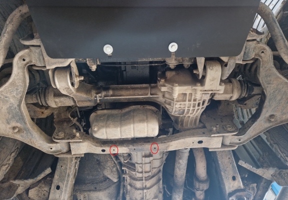 Aluminum motor, kapcsolószekrény védőlemez Nissan Pathfinder