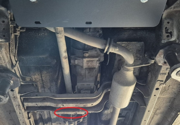 Acél kapcsolószekrény védőlemez Chevrolet Tracker