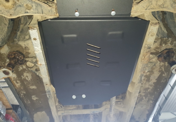 Acél kapcsolószekrény védőlemez Suzuki X90