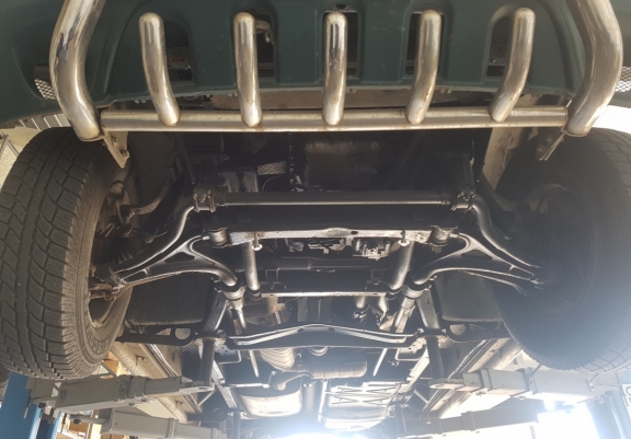 Acél motor, hűtő védőlemez Mercedes ML W163