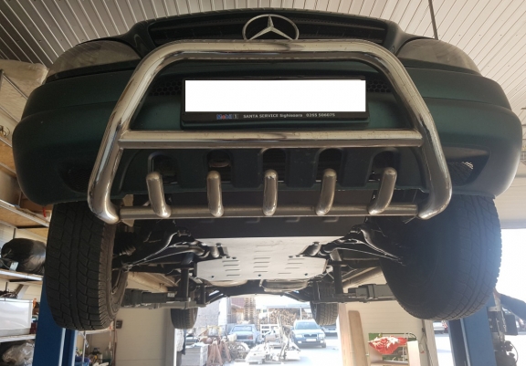 Acél kapcsolószekrény védőlemez Mercedes ML W163