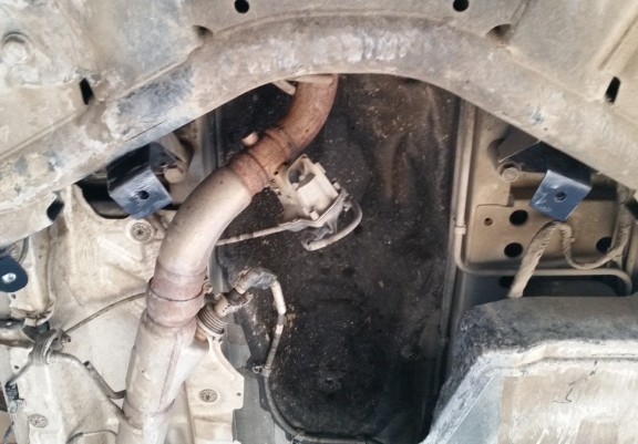 Acél EGR, STOP&GO rendszer védőlemez Mercedes V-Classe W447 4x2, 1.6 D