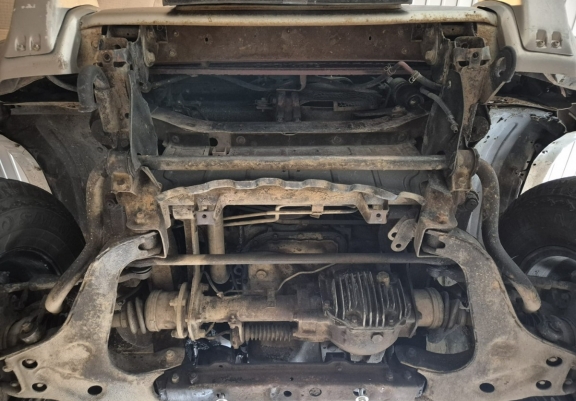 Acél motor, hűtő védőlemez Mitsubishi Pajero 3 (V60, V70)