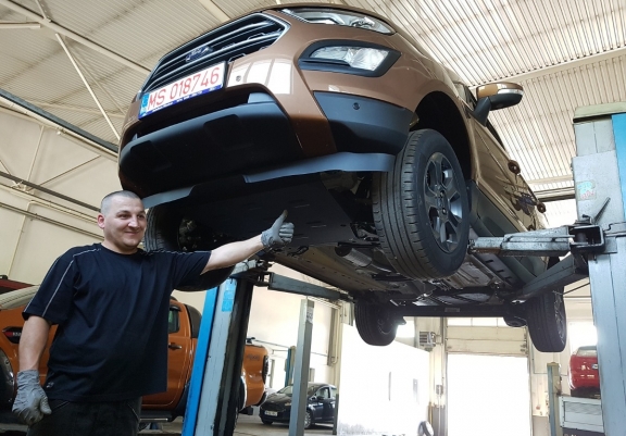 Acél motor, kapcsolószekrény, hűtő védőlemez Ford EcoSport