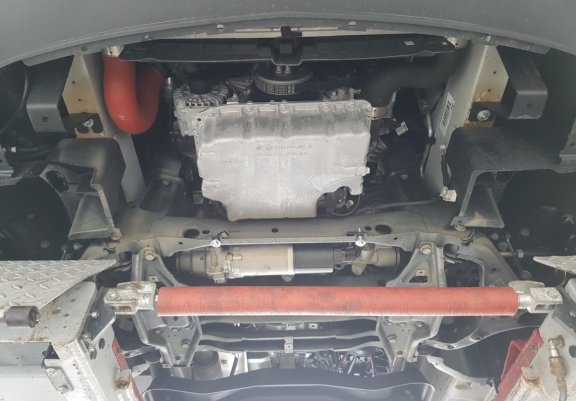Acél motor, hűtő védőlemez Mercedes Sprinter