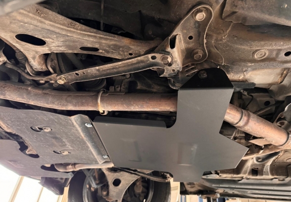 Acél automata kapcsolószekrény védőlemez Subaru XV