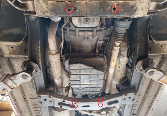 Acél kapcsolószekrény védőlemez Jeep Cherokee - KJ