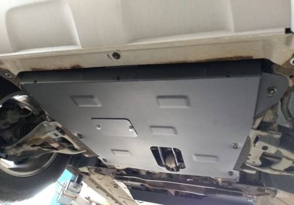 Acél motor, kapcsolószekrény védőlemez Dacia Duster