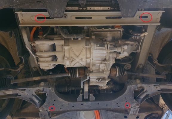 Acél motor, kapcsolószekrény védőlemez Dacia Spring