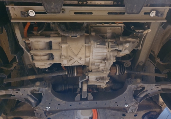 Acél motor, kapcsolószekrény védőlemez Dacia Spring