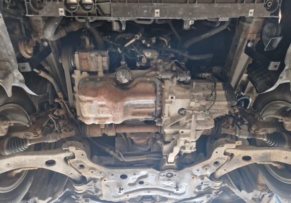 Acél motor, kapcsolószekrény, hűtő védőlemez Mazda 3