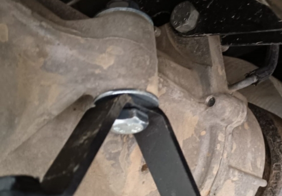 Alumínium differenciálmű védőlemez Dacia Duster 4x4