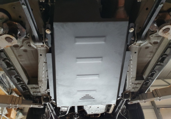 Acél kapcsolószekrény, osztómű védőlemez Suzuki Jimny