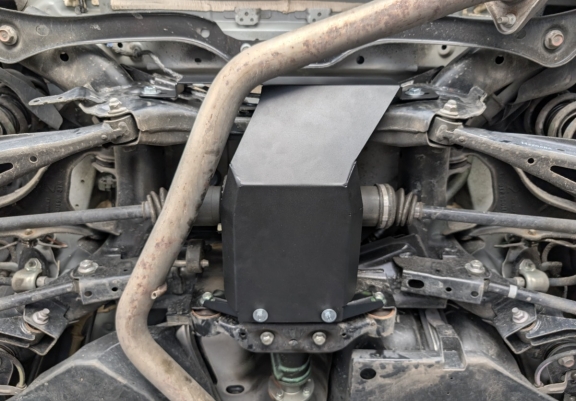 Acél hátsó differenciálmű védőlemez Subaru Forester