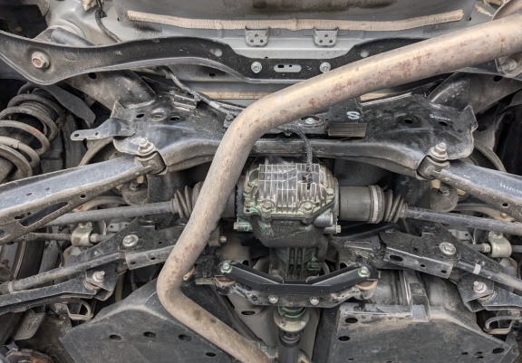 Acél hátsó differenciálmű védőlemez Subaru Forester