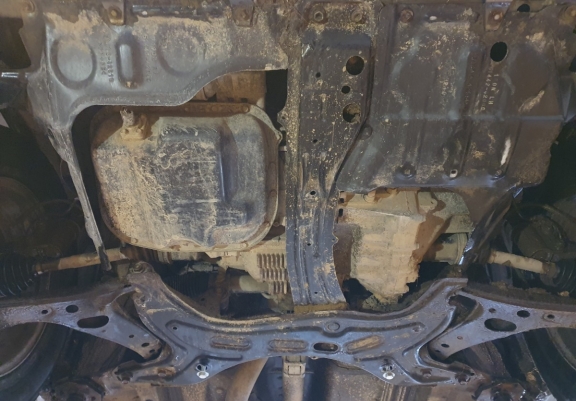 Acél motor, kapcsolószekrény védőlemez Toyota Rav4