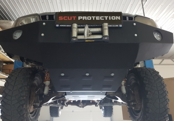 Acél motor, hűtő védőlemez Toyota Land Cruiser J90