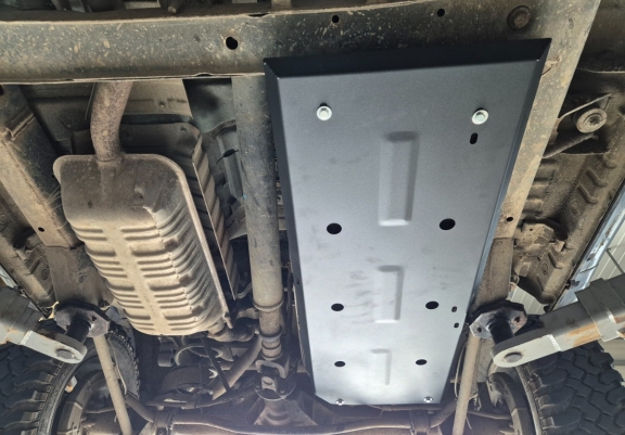 Acél üzemanyagtartály védőlemez Hyundai Terracan