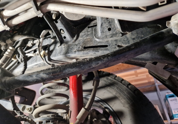 Motor, karter- védő acéllemez Jeep Wrangler