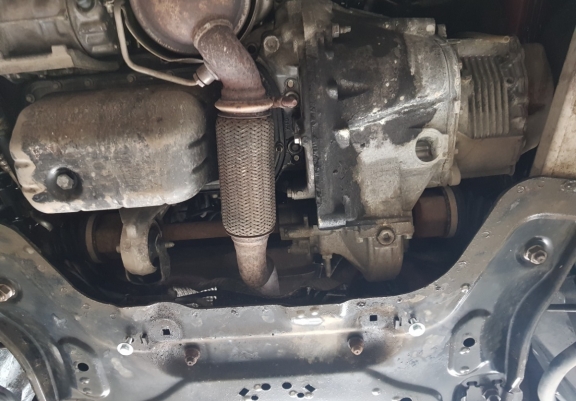 Acél motor, kapcsolószekrény, hűtő védőlemez Citroen Berlingo