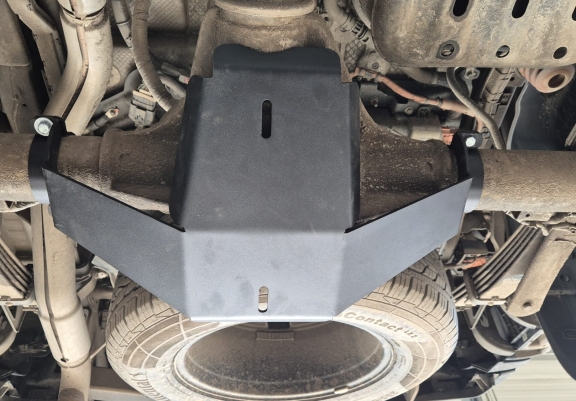 Acél hátsó differenciálmű védőlemez Ford Ranger