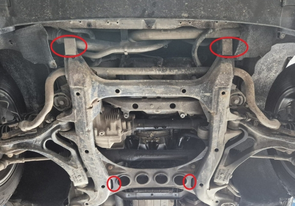 Motor, karter- védő acéllemez Porsche Cayenne