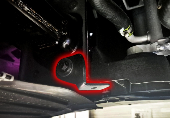 Acél motor, hűtő védőlemez Forthing U Tour V9