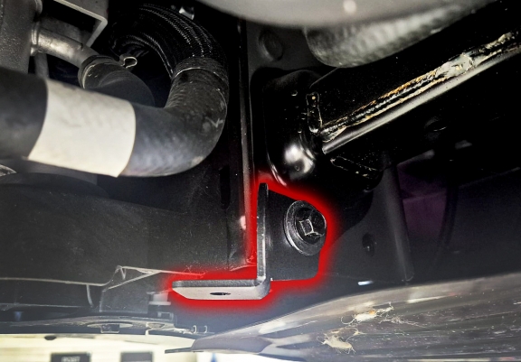 Acél motor, hűtő védőlemez Forthing U Tour V9